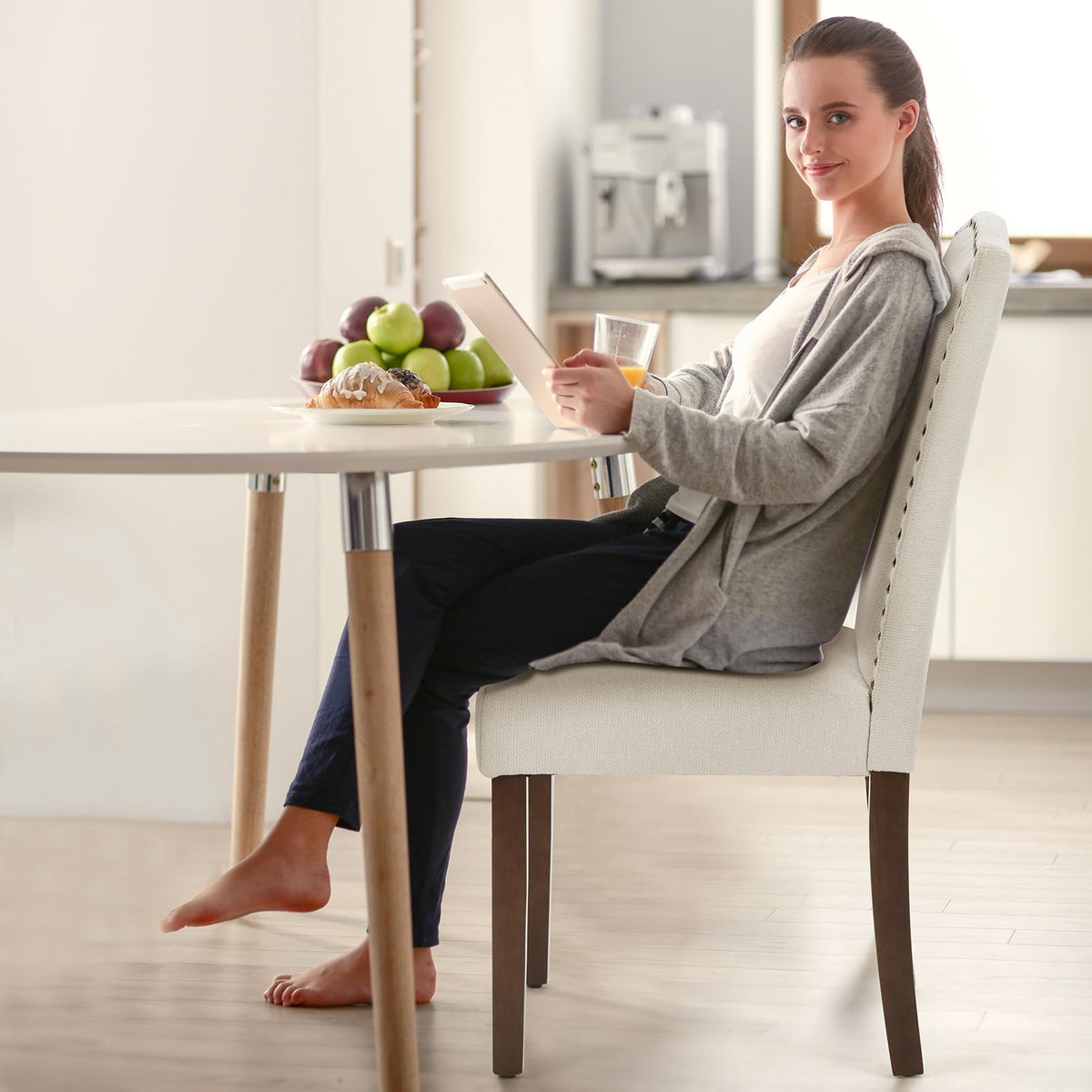 DUMOS Dining Chairs Set of 4, Modern Kitchen Table Chairs with Wooden Legs and Padded Seat, Mid Century Upholstered Accent Chair for Dining Room/Kitchen/Living Room/Restaurant, Beige